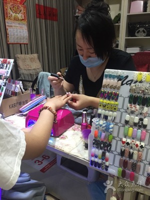 尚飾美甲店 牡丹江麗人圈內的精致之選，大眾點評上的口碑見證